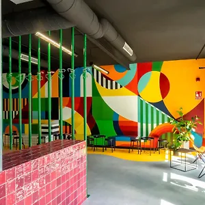 Wonder Albergue